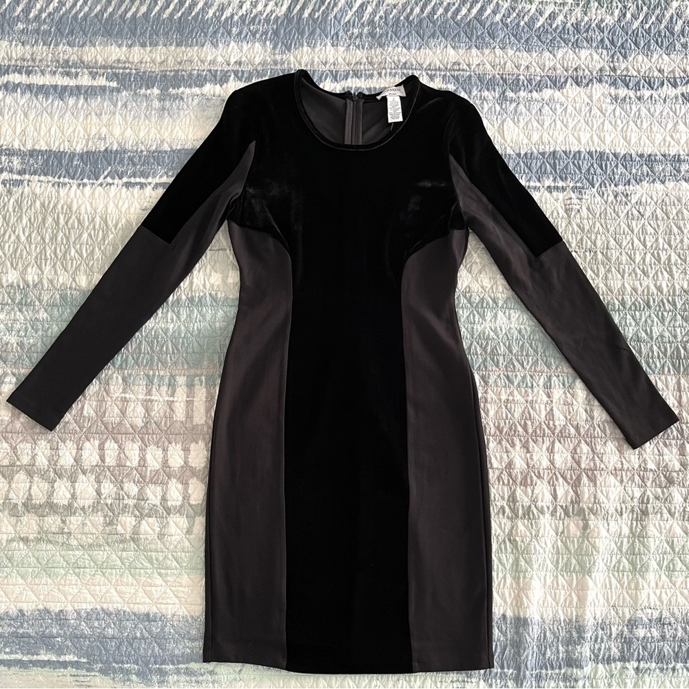 NWT CARMEN MARC VALVO Black Sheath Cocktail Dress